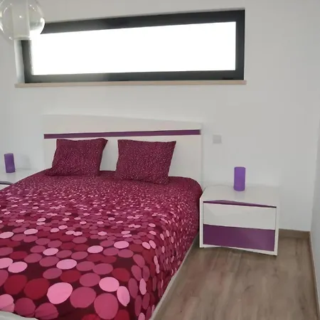 Neue Moderne Mit Privatem Pool *