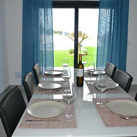 Neue Moderne Mit Privatem Pool * Famalicao
