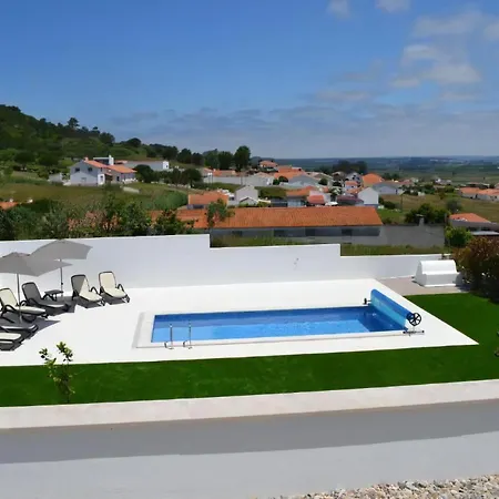 Holiday home Neue Moderne Mit Privatem Pool Famalicao
